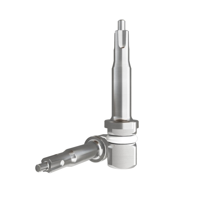 Dental implant wrench for Straumann